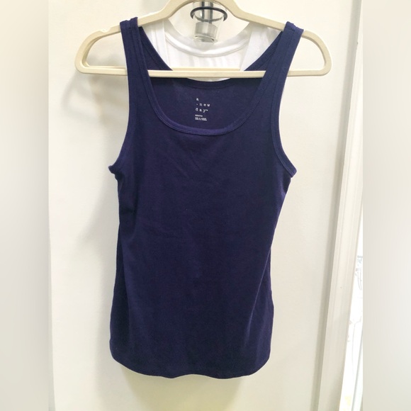 2 Deep Purple/White a new day tank tops tees Excellent Condition - Picture 3 of 9